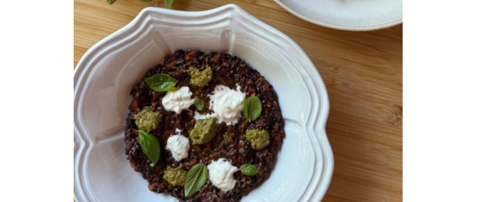 RISO VENERE CON CREMA DI POMODORINI BURRATA E PESTO