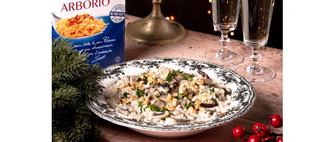 Risotto arborio, funghi e noci.