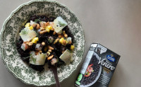 riso venere con mango, gambero crudo, anacardi e una vinaigrette al lime