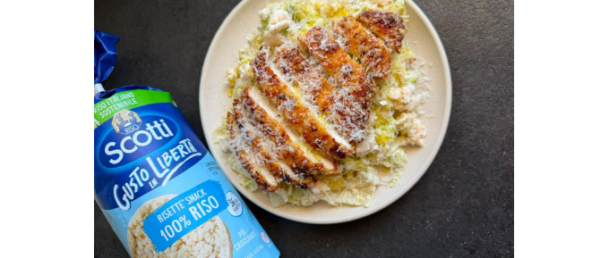 CRISPY CHICKEN CAESAR SALAD